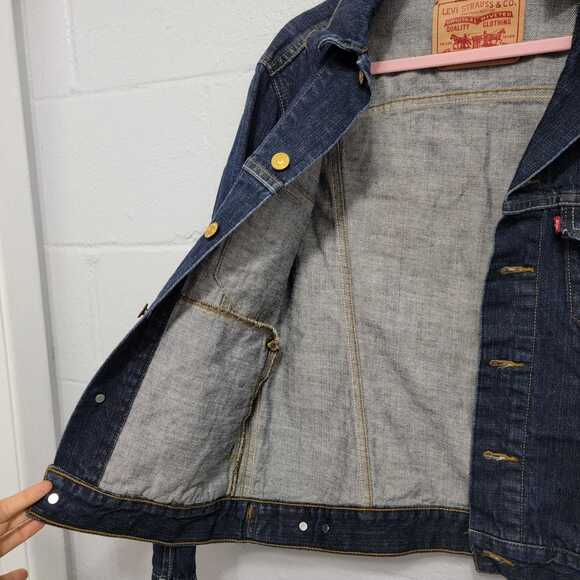 Levis Dark Wash Trucker Jacket - Picture 5 of 10